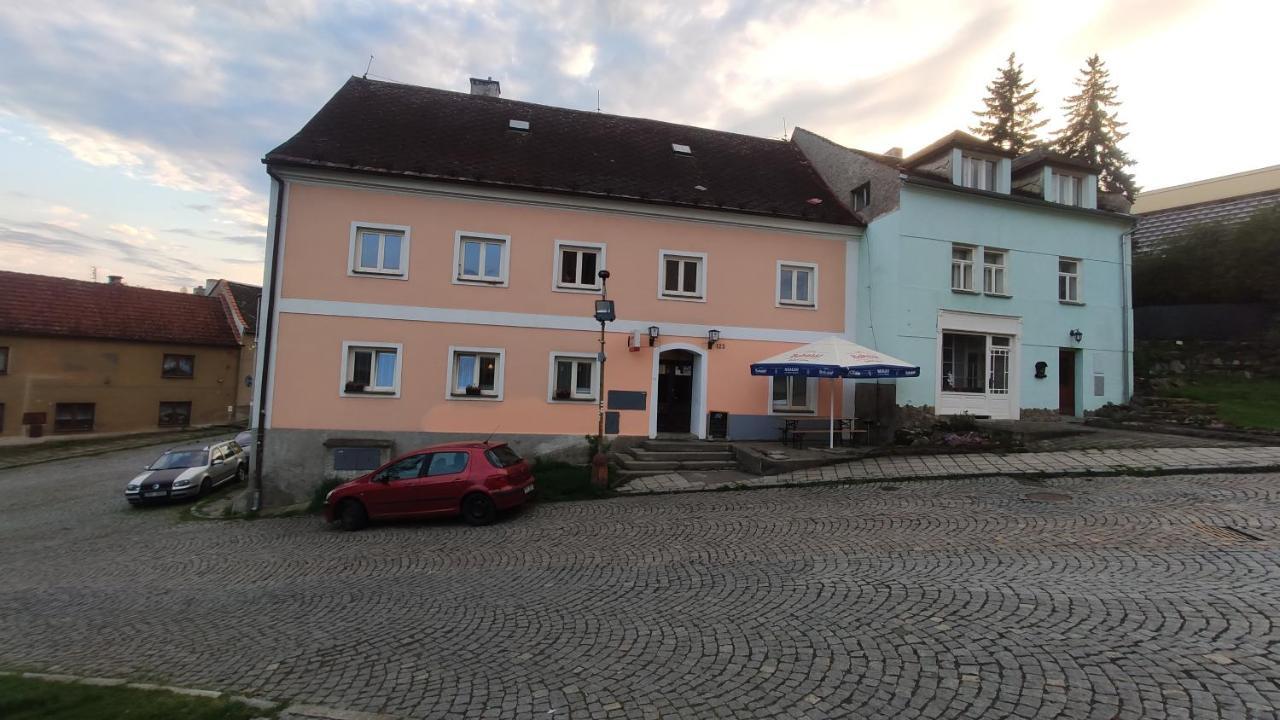 H@M Penzion Žlutice エクステリア 写真